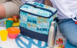 VW Collection T1 Bulli Motive Kühltasche 25 Liter 11 VW Collection T1 Bulli Motive Kühltasche 25 Liter -CampProfi Angebote Store 393166 2859772